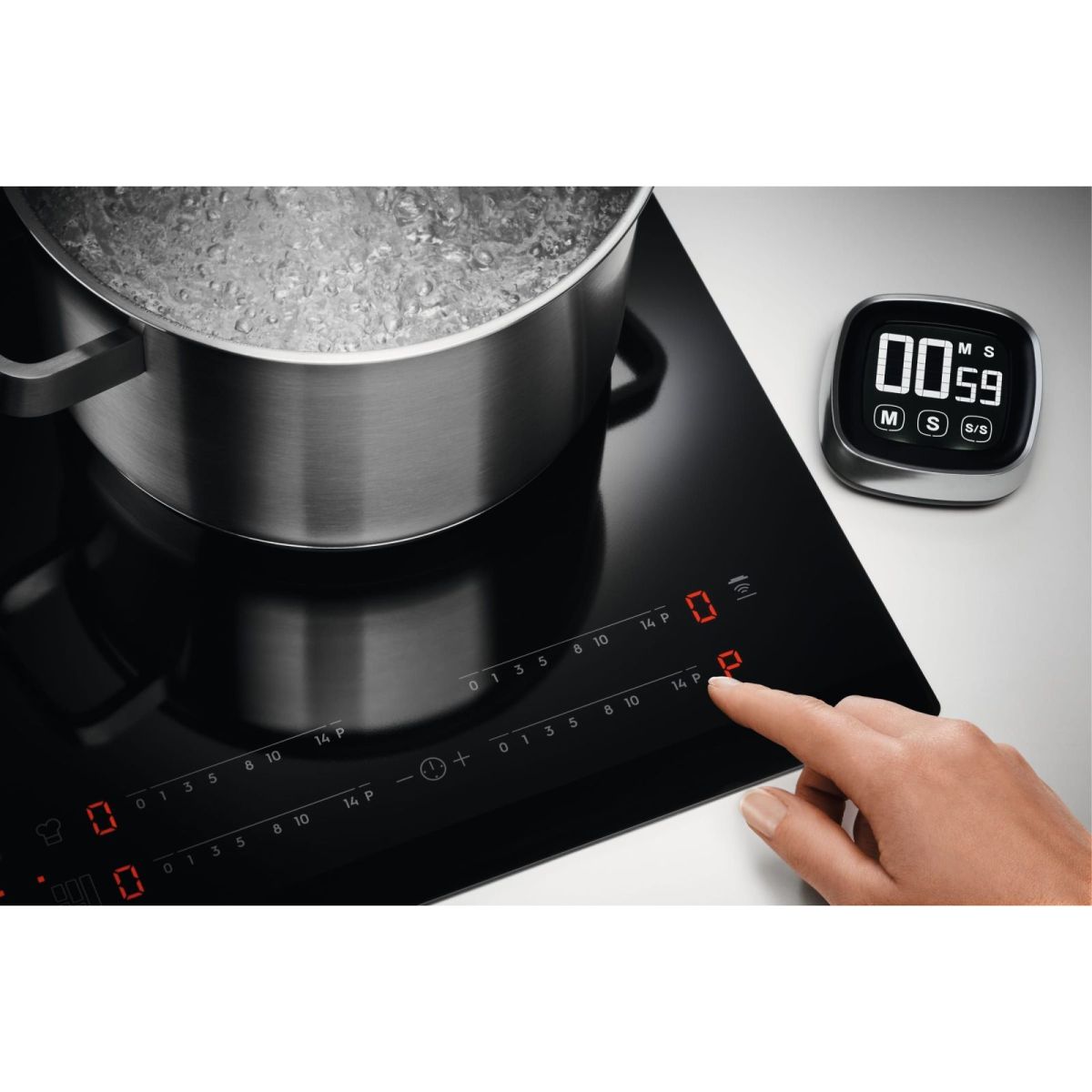 Варильна поверхня Electrolux EIV64453