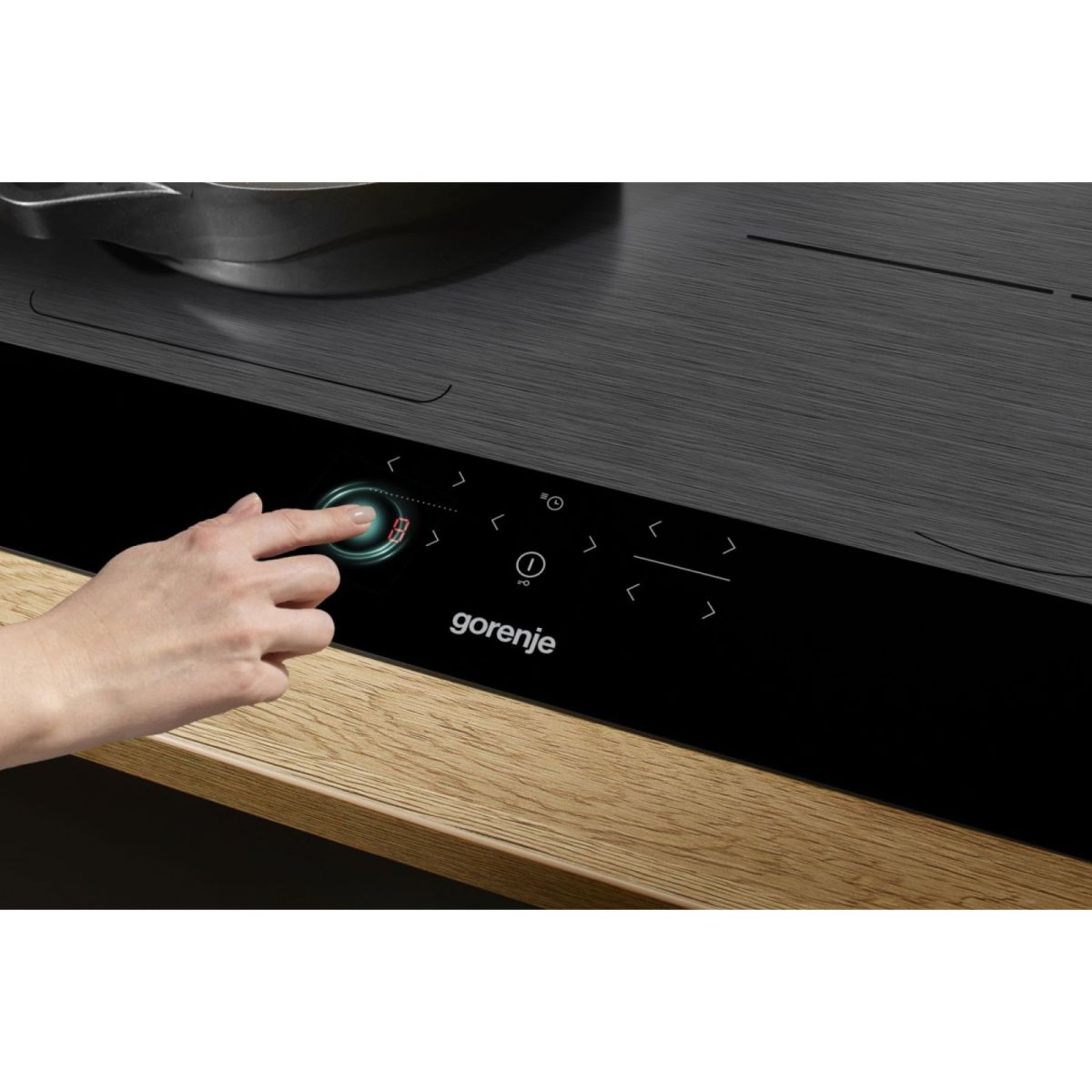 Варильна поверхня Gorenje GI8421SYB