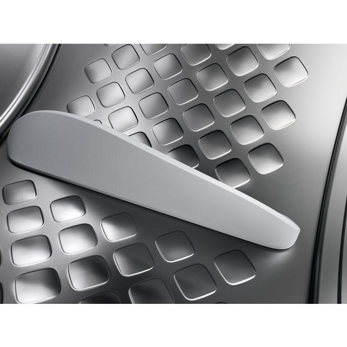 Сушильна машина Electrolux EW7D394RU