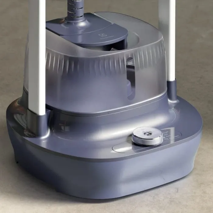 Відпарювач для одягу Electrolux E7US1-4MN