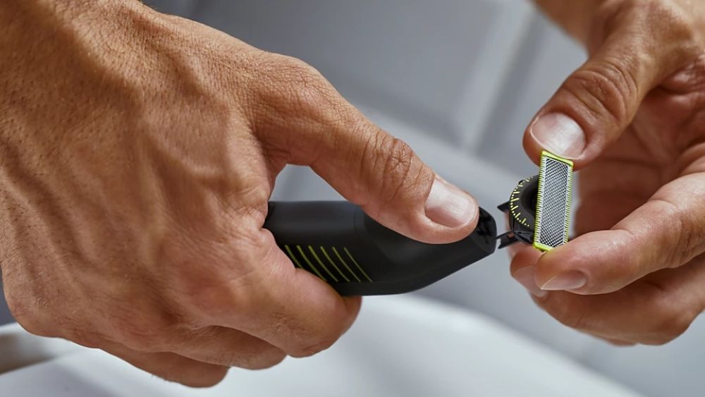 Електробритва Philips OneBlade Pro (QP6506/15)